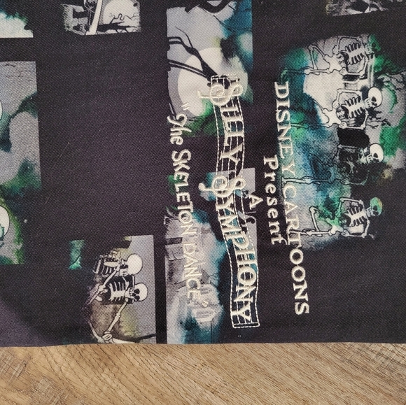 Disney Men's Black Graphic Pants - Picture 7 of 16